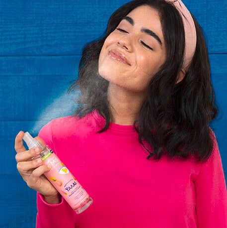 When to Use Face Mist for Glowing, Hydrated Skin